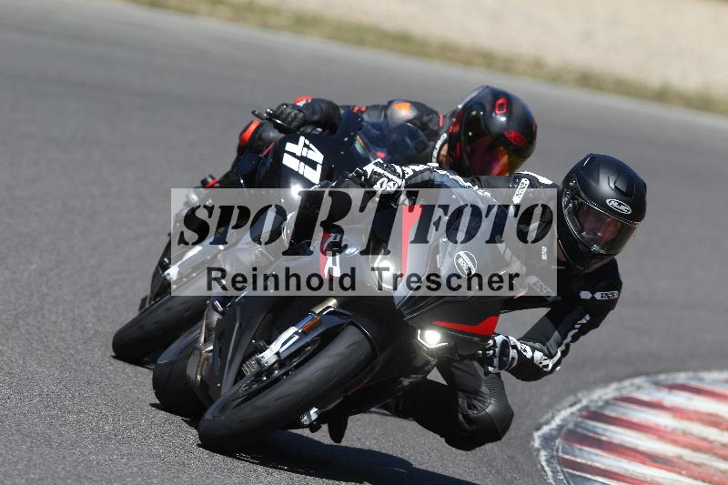 Archiv-2022/51 10.08.2022 Freeride Training ADR/Medium/unklar